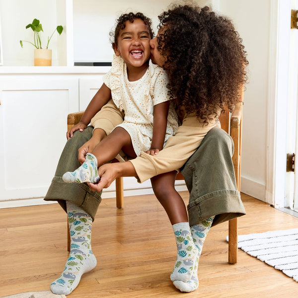 Kids Socks that Protect Sloths | Organic Cotton Kids Socks: Youth