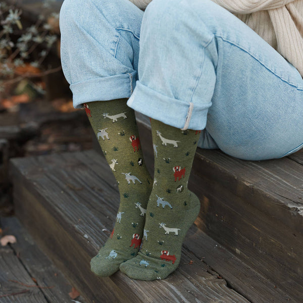 Socks that Save Goats | Gifts for Farm Animal Lovers: Medium