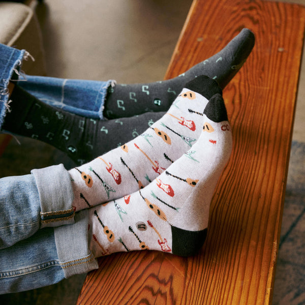 Socks that Support Music (Gray Guitars): Medium