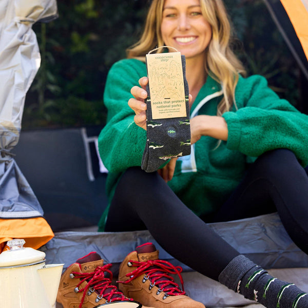 Socks that Protect National Parks | Fish - Outdoorsy Gifts: Medium
