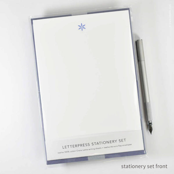 Stationery Set with Little Periwinkle Flower (#472)