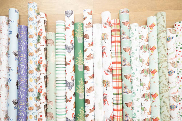 Holiday Otters Gift Wrap Roll
