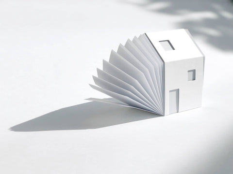 White notepad shaped as a house - Gift